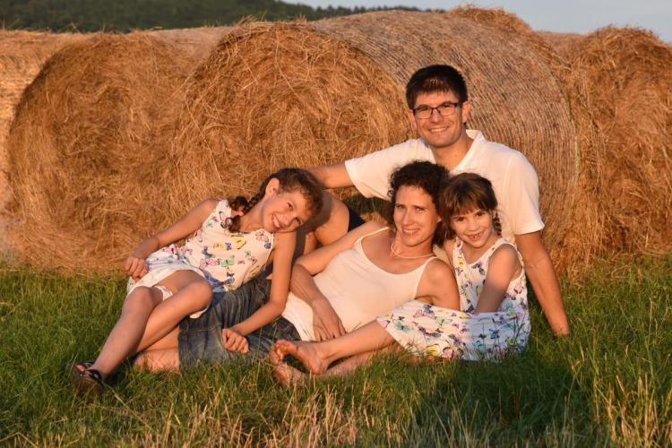 Családi szabadtéri fotózás by kovacskatafoto